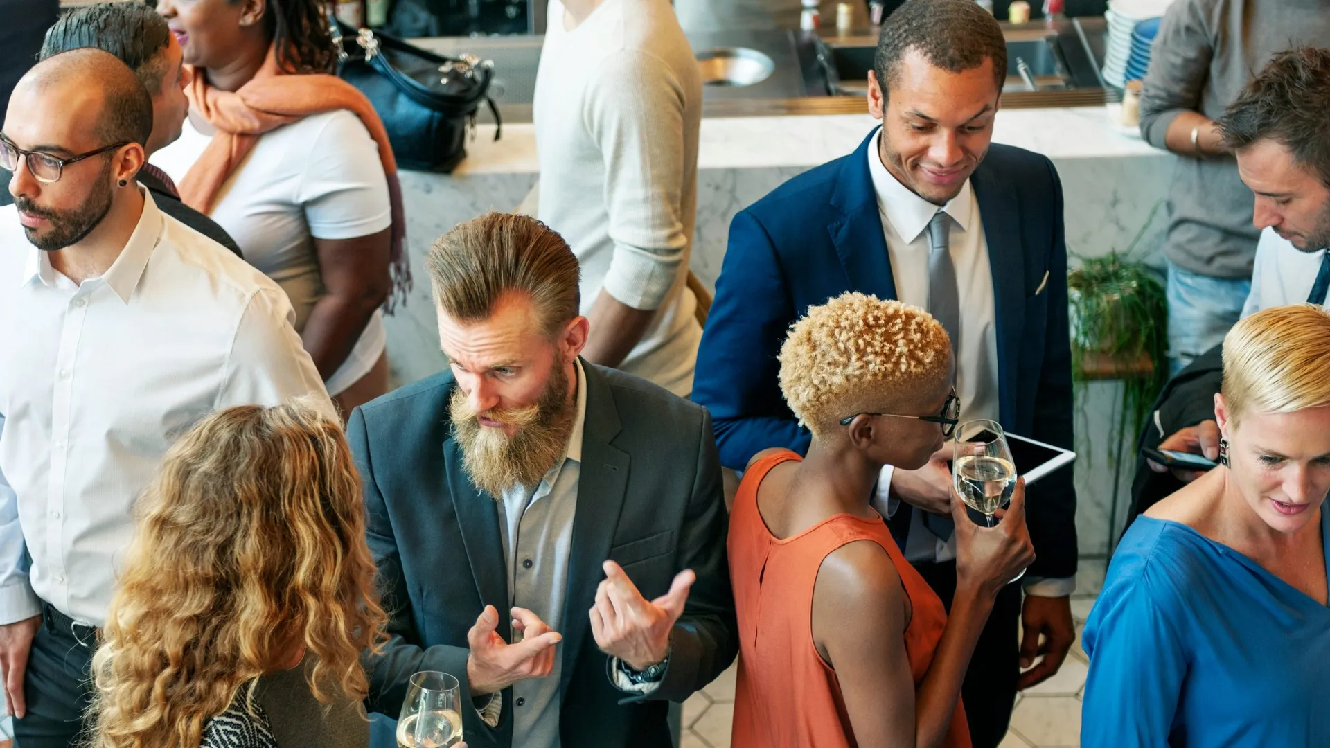 Beeld bij het artikel: Zijn netwerkclub- en businessclubkosten zakelijk aftrekbaar?